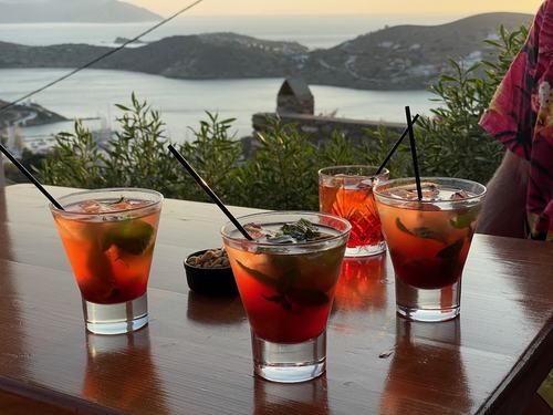 Strawberry mojitos